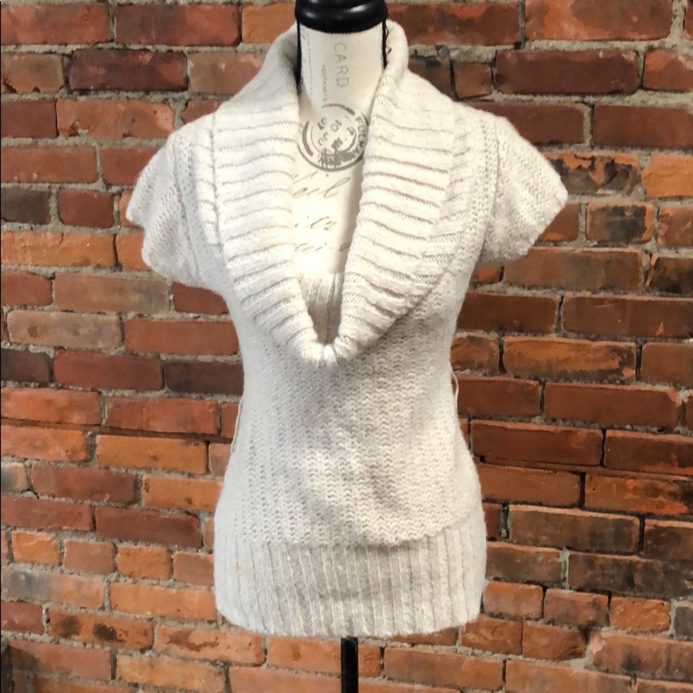 Guess medium Creme short sleeve cowl neck sweater